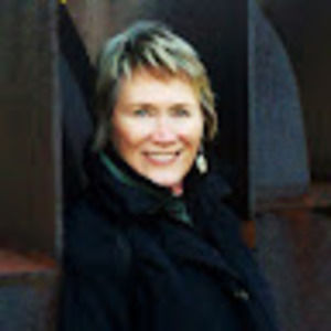 Meet your Posher, Evelyn